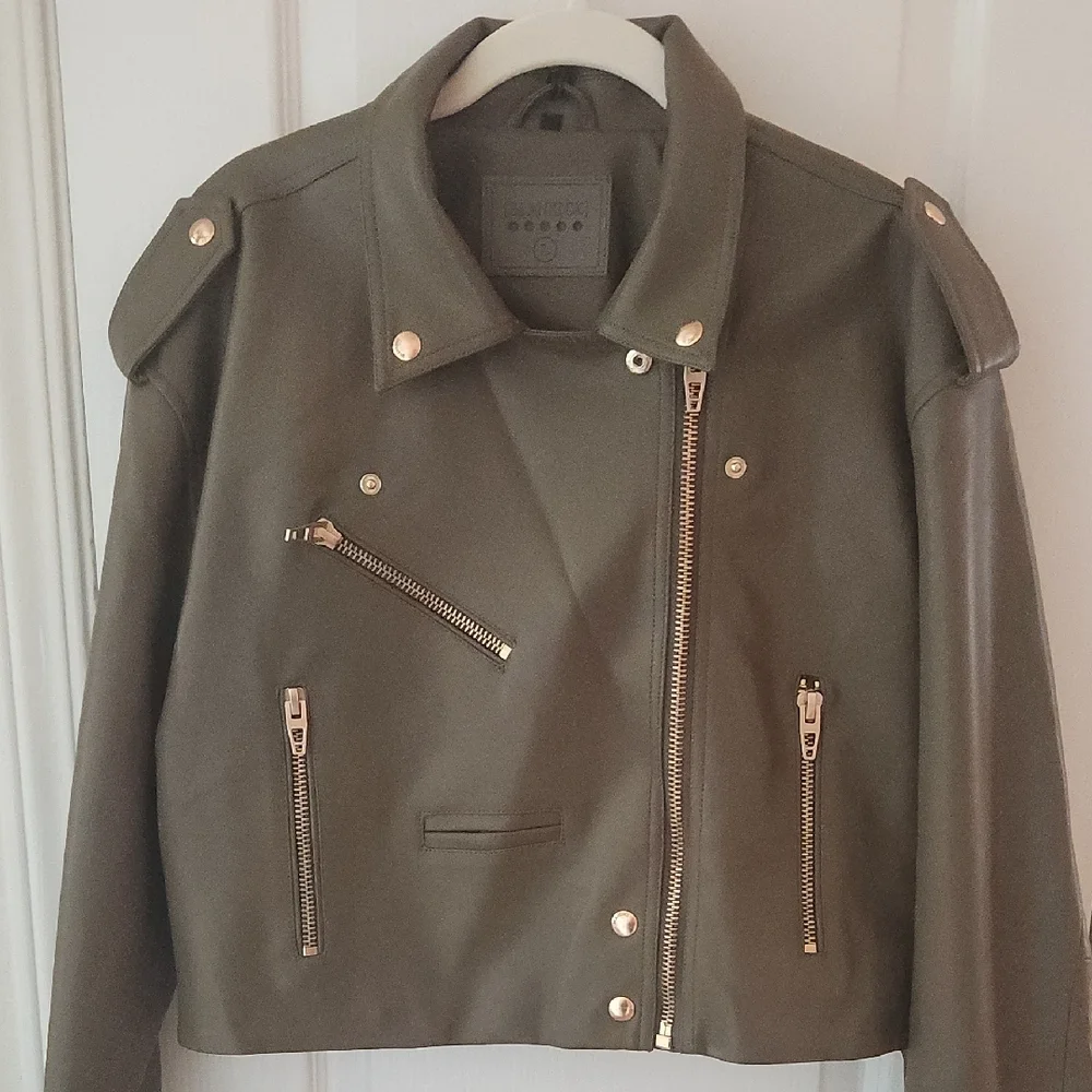 Blank NYC‎ Dark Olive Faux Leather Jacket, Size Large